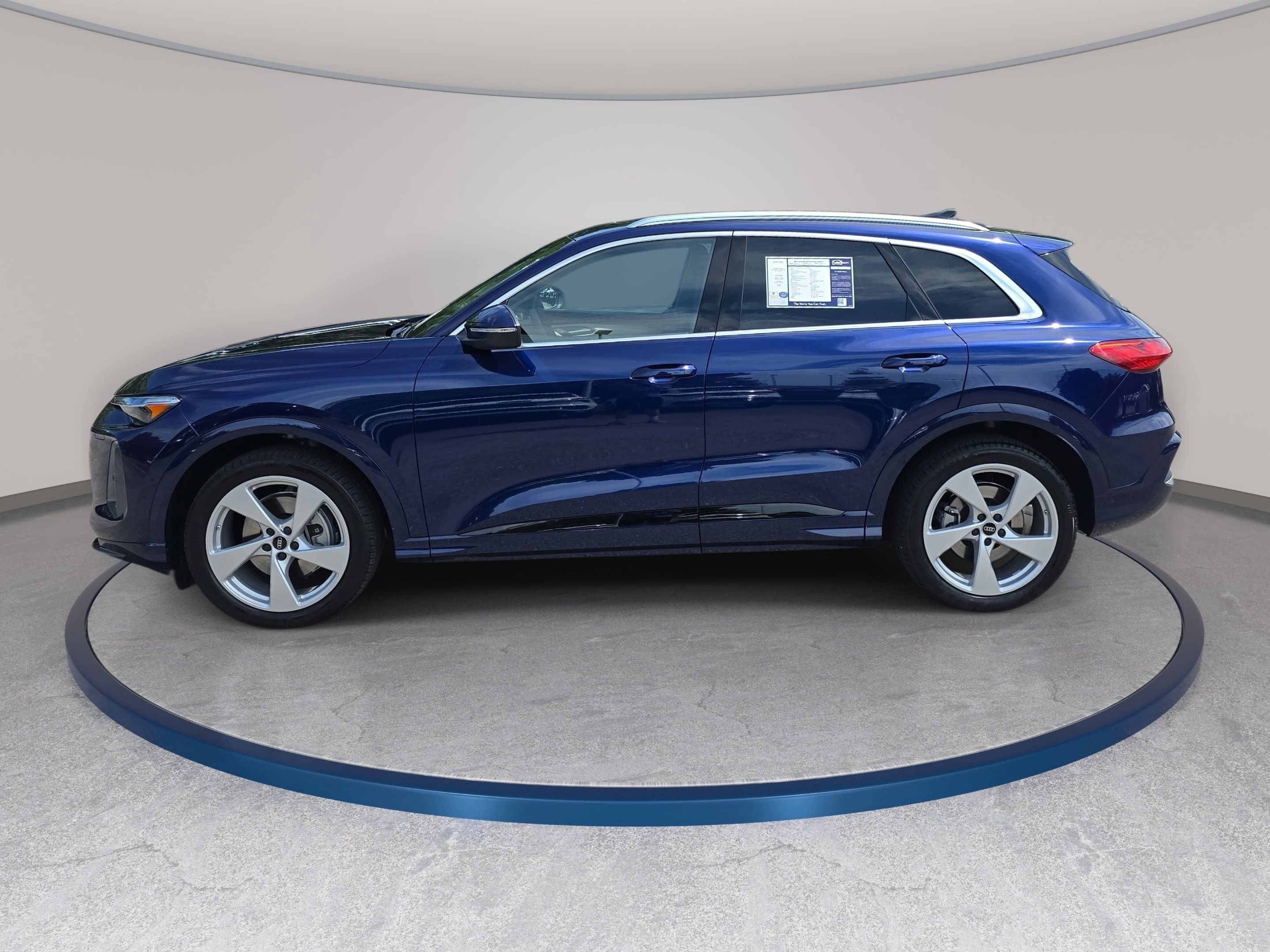 Used 2025 Audi Q5 Prestige AWD/4WD image 8