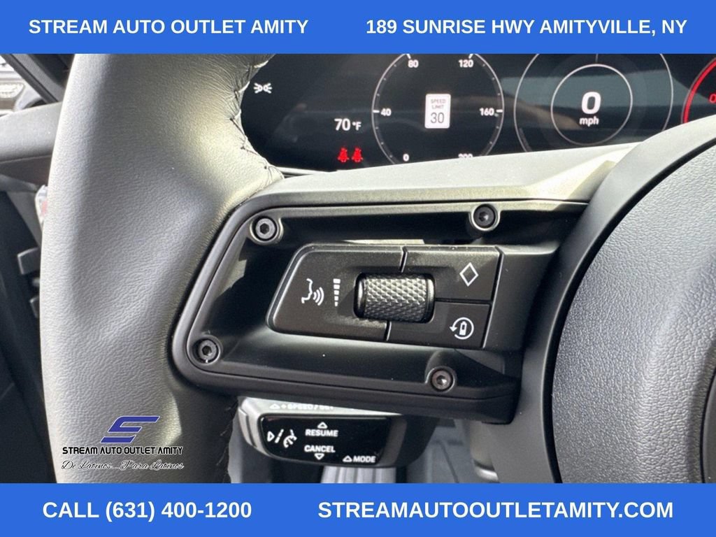 Used 2023 Porsche Taycan 4S AWD/4WD image 38