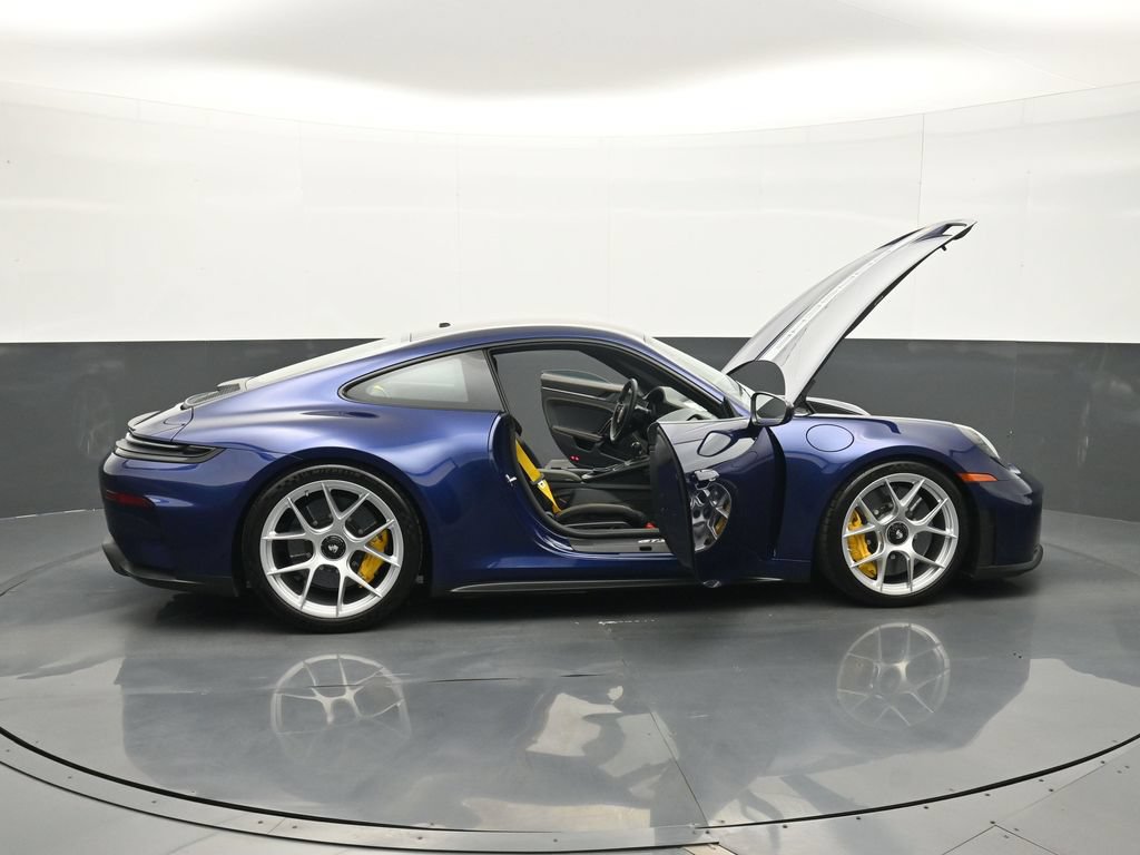 Used 2026 Porsche 911 GT3 RWD image 30