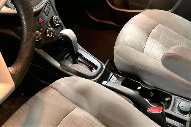 Used 2020 Chevrolet Sonic LT image 15