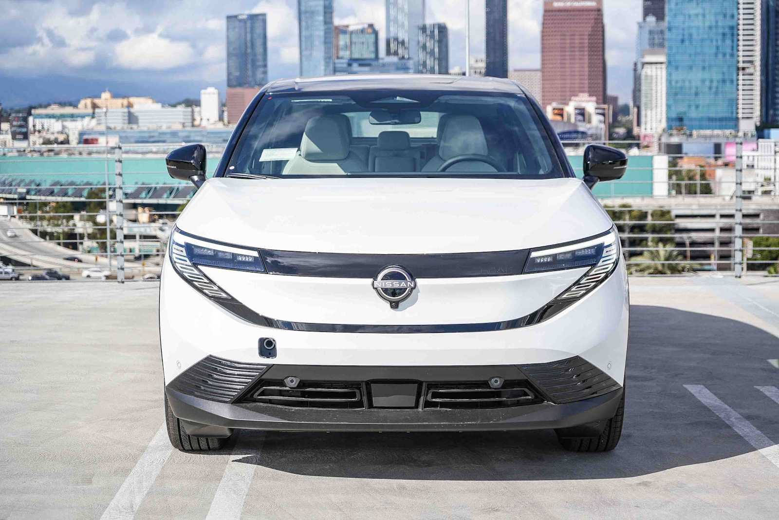 New 2026 Nissan Leaf SV+ w/ Floor Mat Package (SV+) FWD image 2