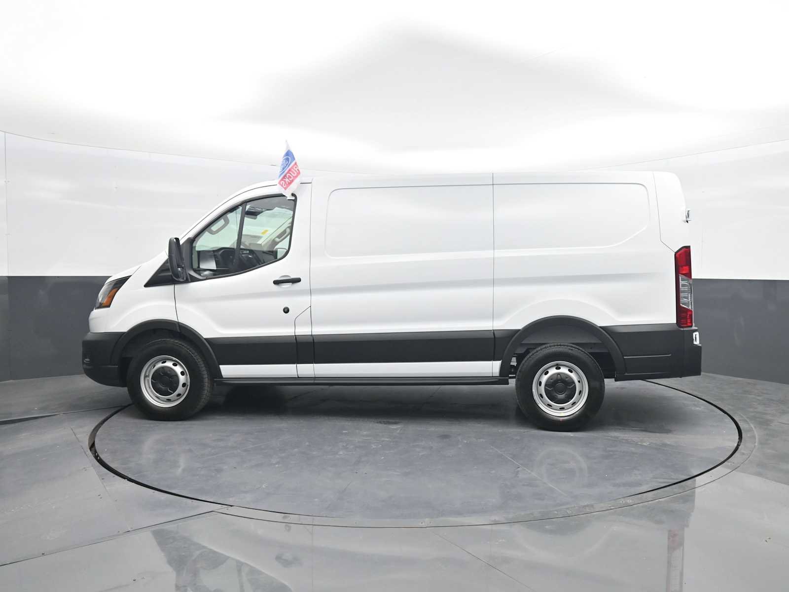 New 2027 Ford Transit 150 Low Roof RWD image 5
