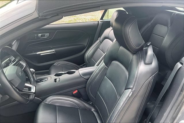 Used 2025 Ford Mustang Premium RWD image 23