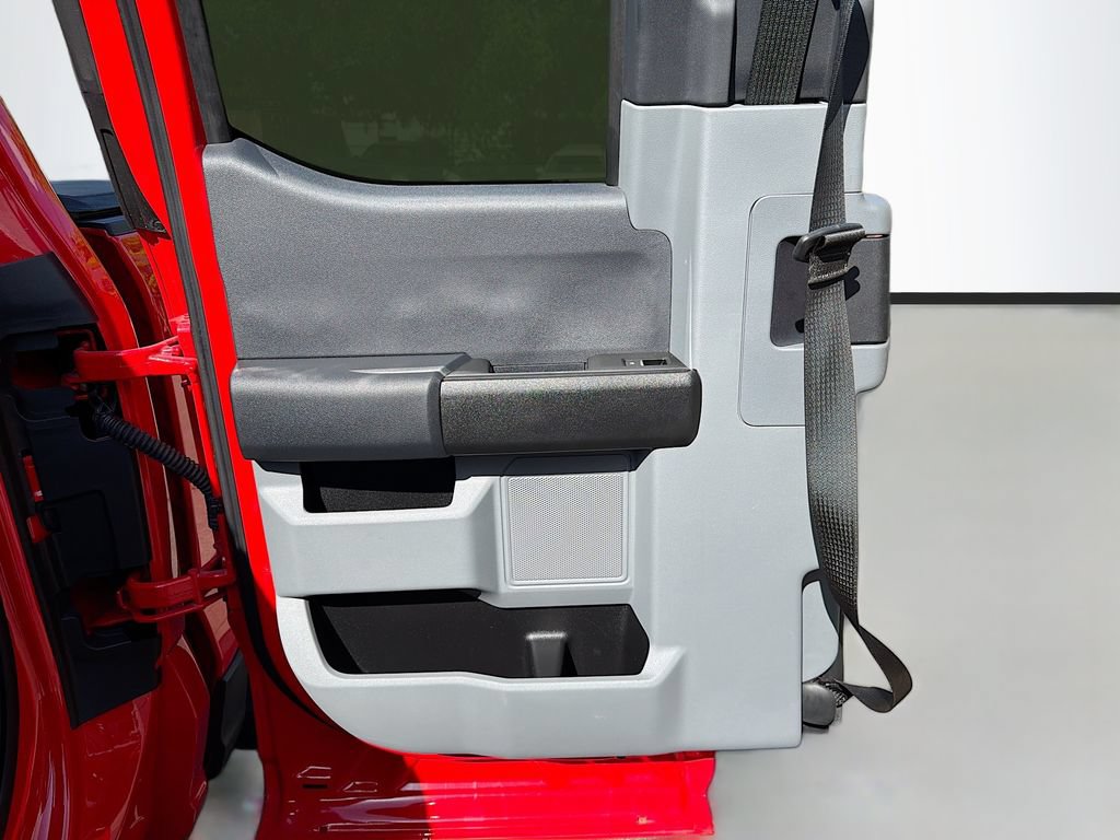 Used 2024 Ford F350 XL RWD image 25