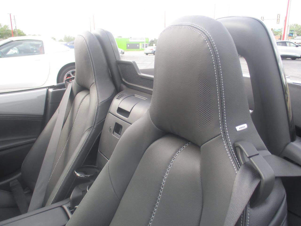 Used 2024 MAZDA MX-5 Miata Grand Touring w/ Appearance Package image 9
