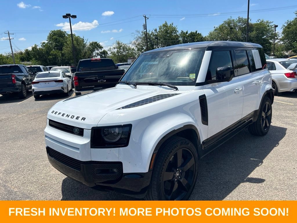 Used 2025 Land Rover Defender 110 X-Dynamic SE AWD/4WD image 7