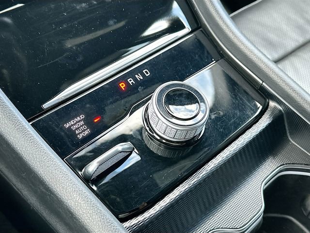 Used 2024 Jeep Grand Cherokee L Limited w/ Luxury Tech Group II image 17