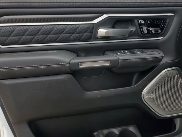 New 2026 RAM 1500 Tungsten w/ Trailer Tow Group AWD/4WD image 22