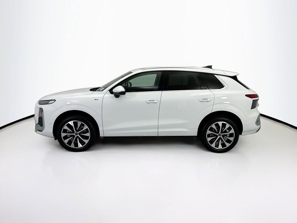 Used 2026 Audi Q3 quattro 2.0T AWD/4WD image 8