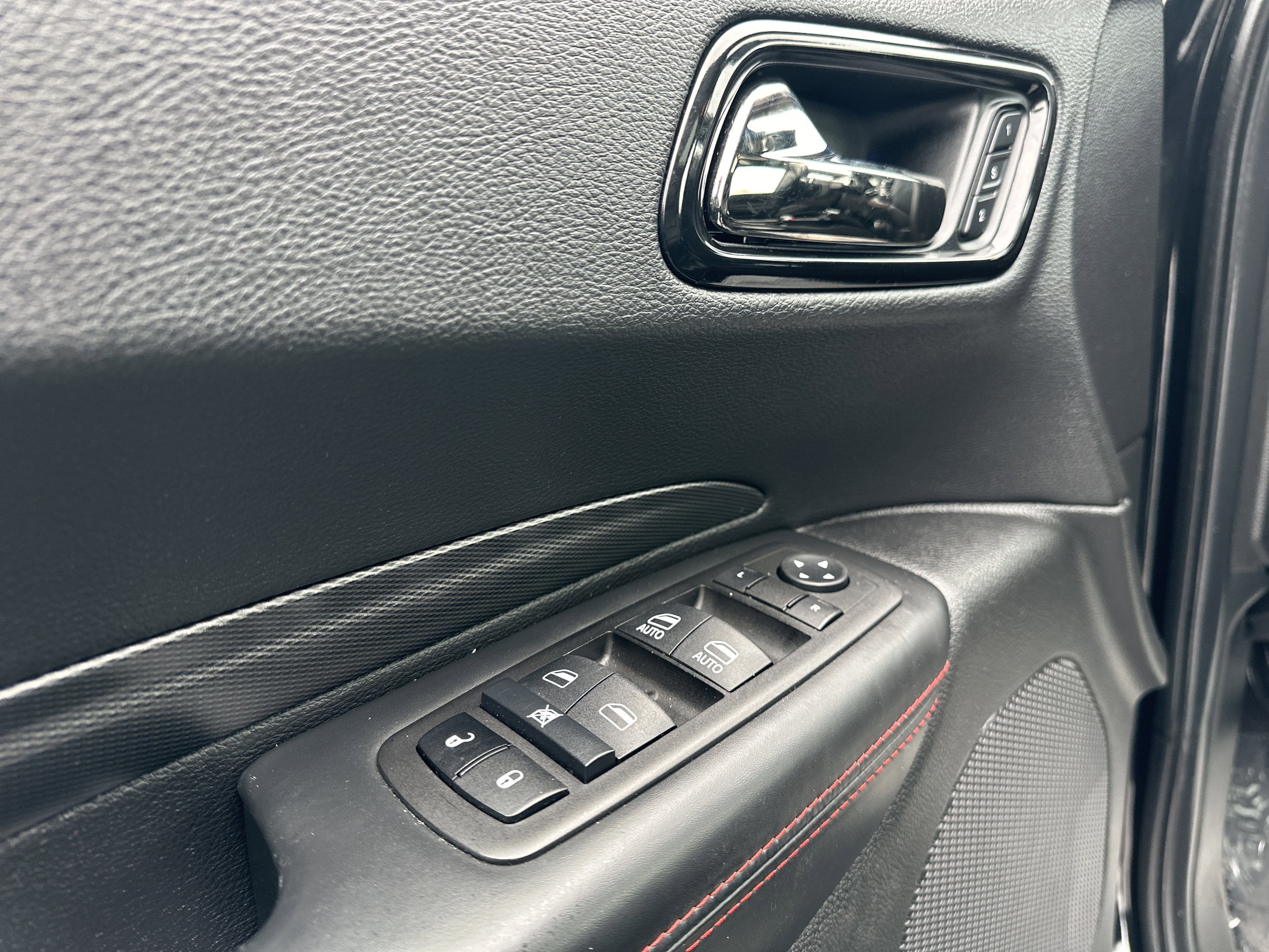 Used 2023 Dodge Durango R/T image 15