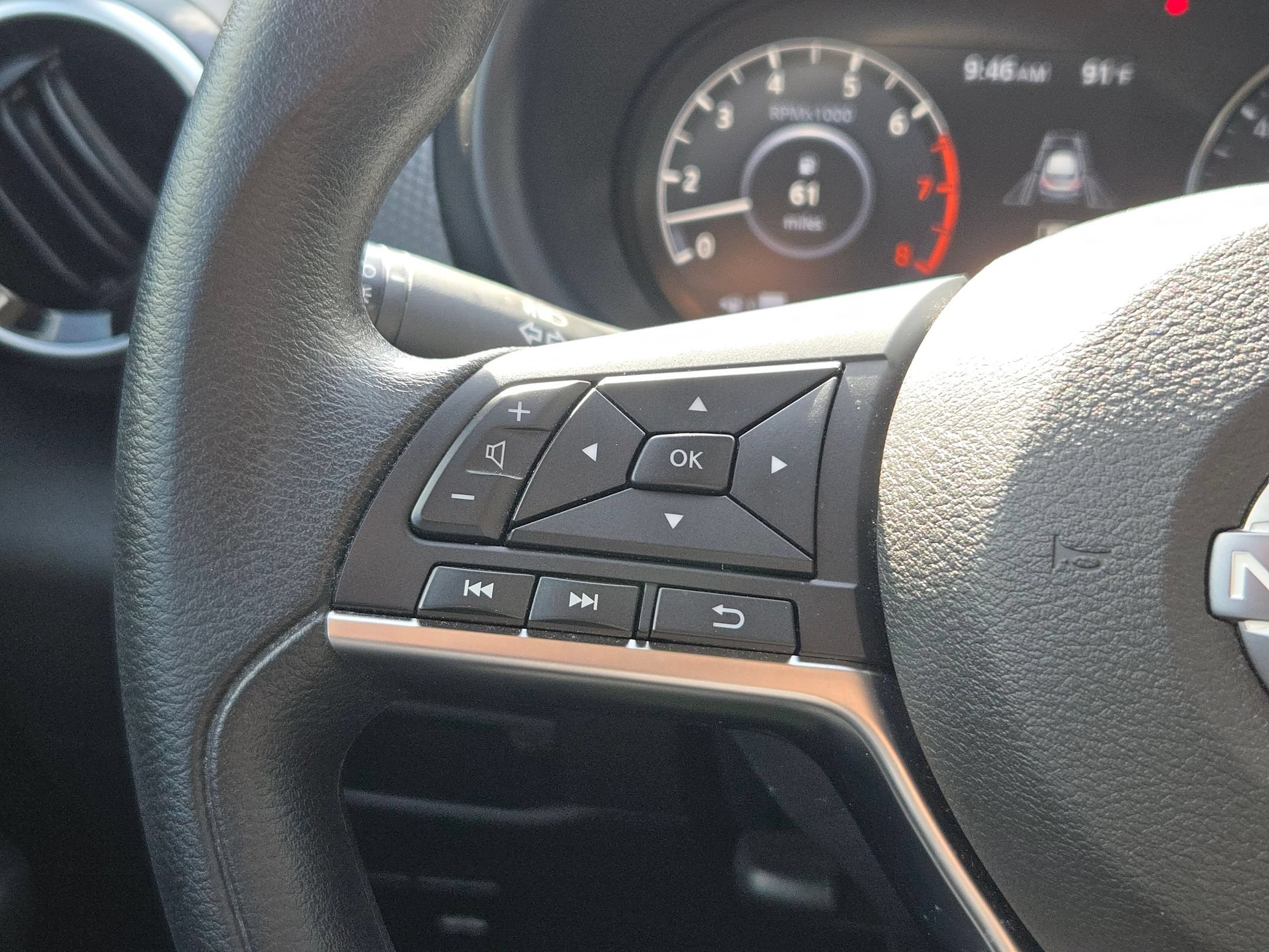 Certified 2024 Nissan Kicks SV FWD image 21