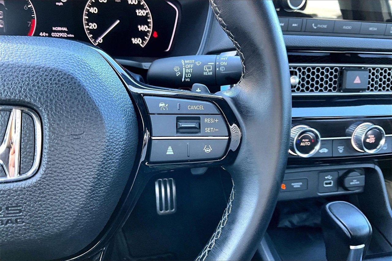 Used 2023 Honda Civic Sport image 27