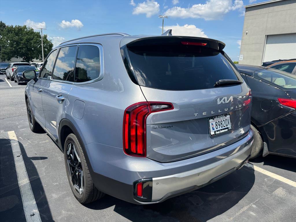 Certified 2023 Kia Telluride S w/ S Sunroof Package FWD image 6
