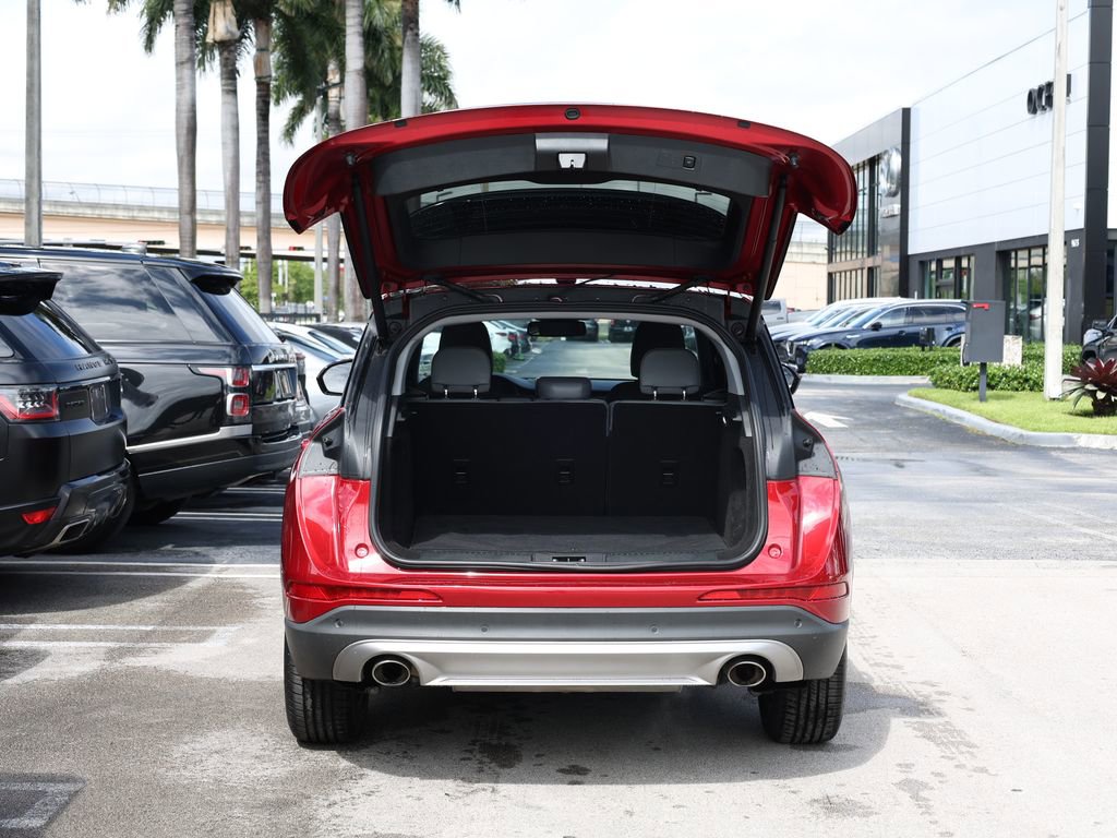 Used 2022 Lincoln Corsair FWD image 7