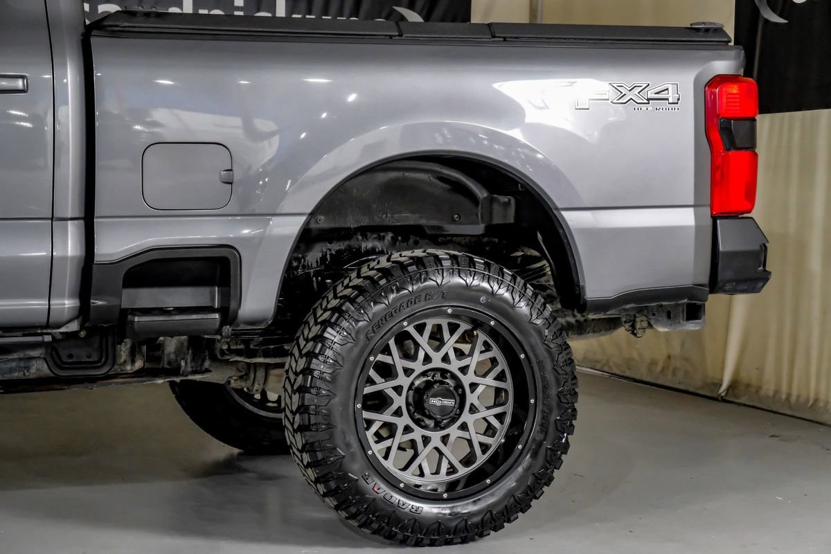 Used 2024 Ford F250 Lariat w/ Lariat Ultimate Package AWD/4WD image 13
