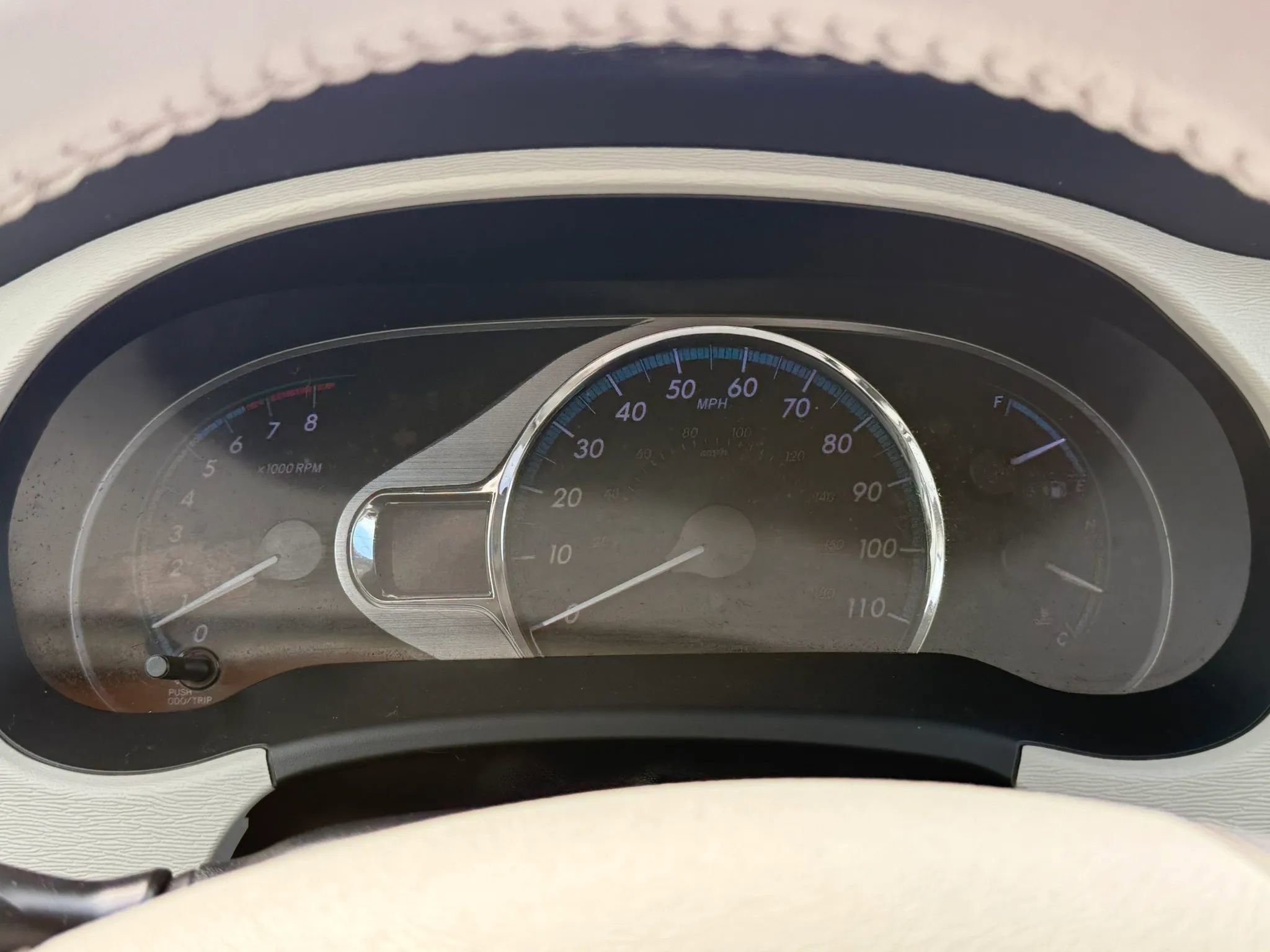 Used 2012 Toyota Sienna XLE FWD image 33