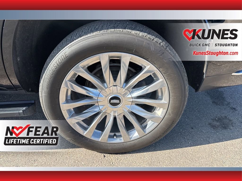 Used 2023 Cadillac Escalade Premium Luxury w/ Touring Package AWD/4WD image 18
