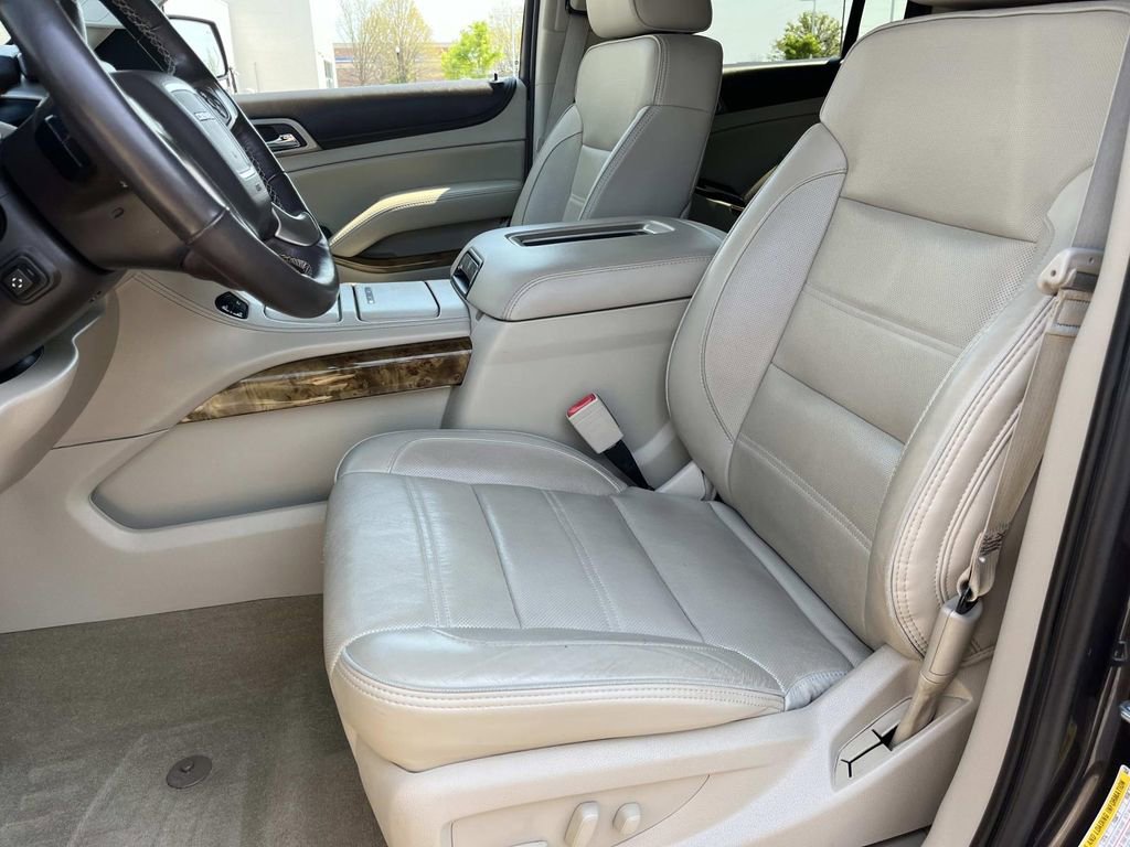 Used 2016 GMC Yukon XL Denali w/ Open Road Package image 24