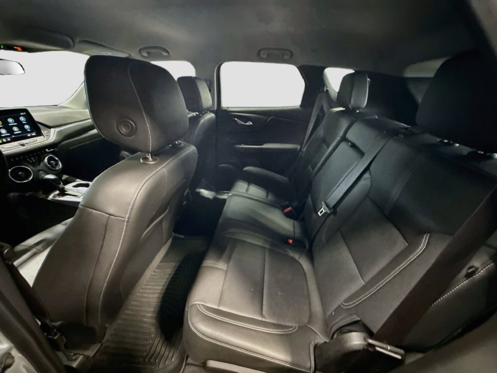 Used 2023 Chevrolet Blazer LT w/ Midnight/Sport Edition FWD image 22