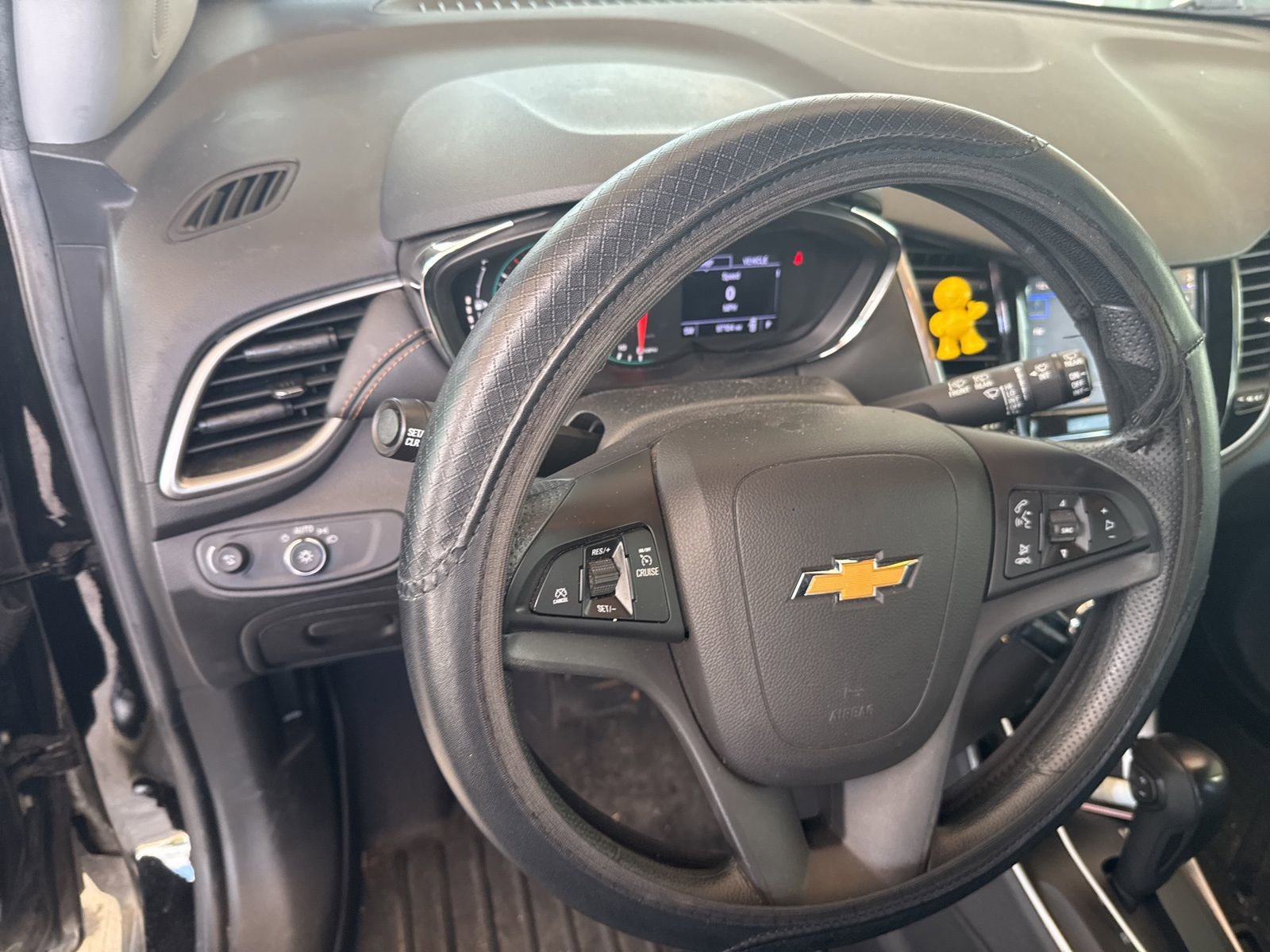 Used 2020 Chevrolet Trax LS w/ Tint and Cruise Package FWD image 7