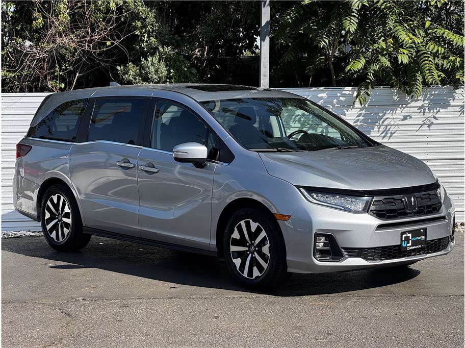 Used 2025 Honda Odyssey EX-L image 6