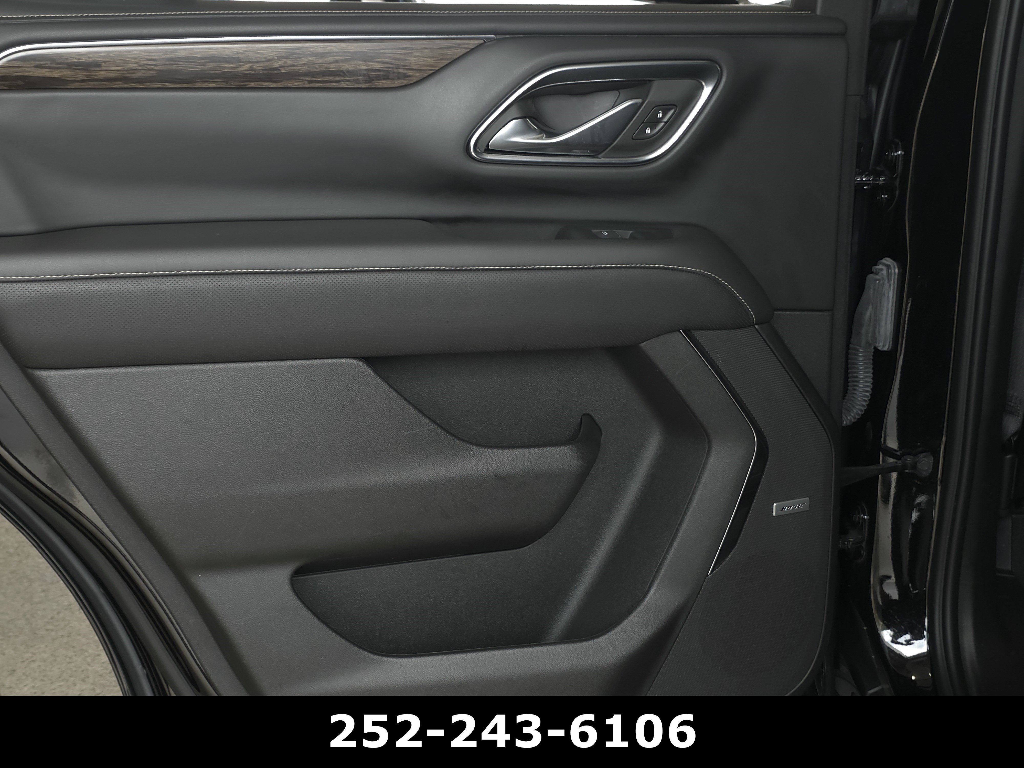 Used 2023 Chevrolet Tahoe Premier AWD/4WD image 33