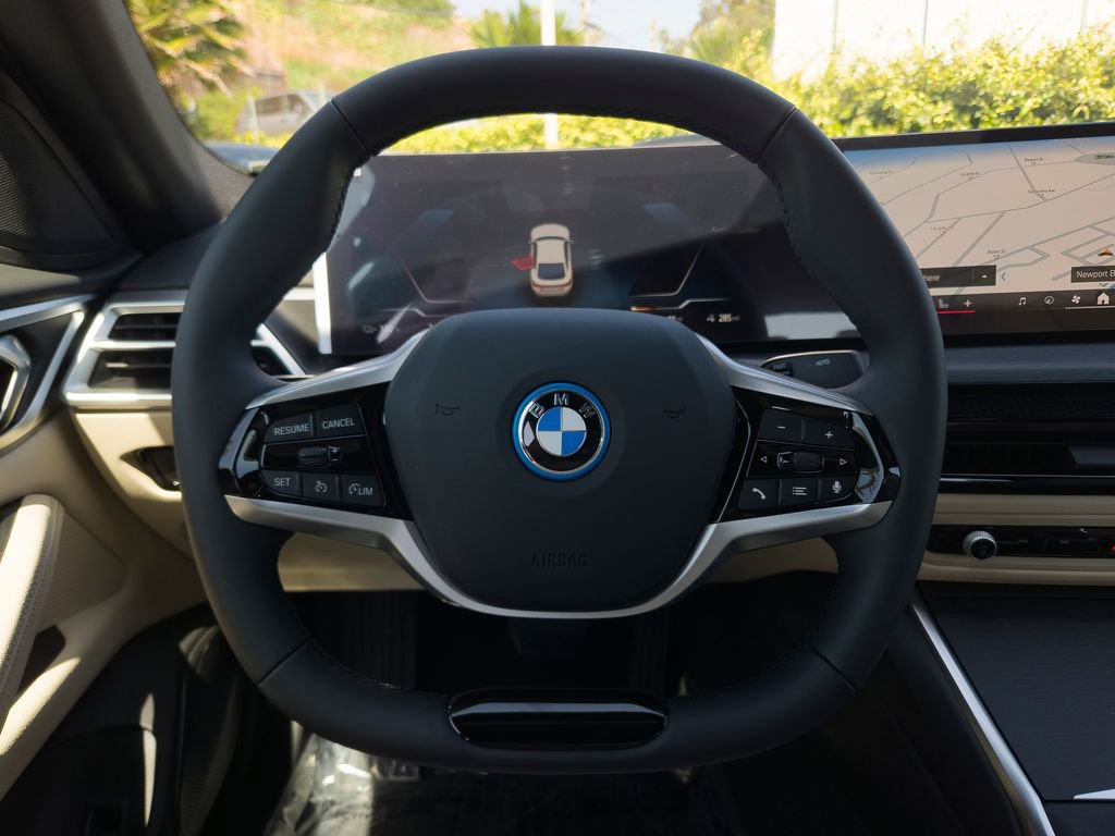 New 2026 BMW i4 eDrive40 w/ Parking Assistance Package RWD image 15