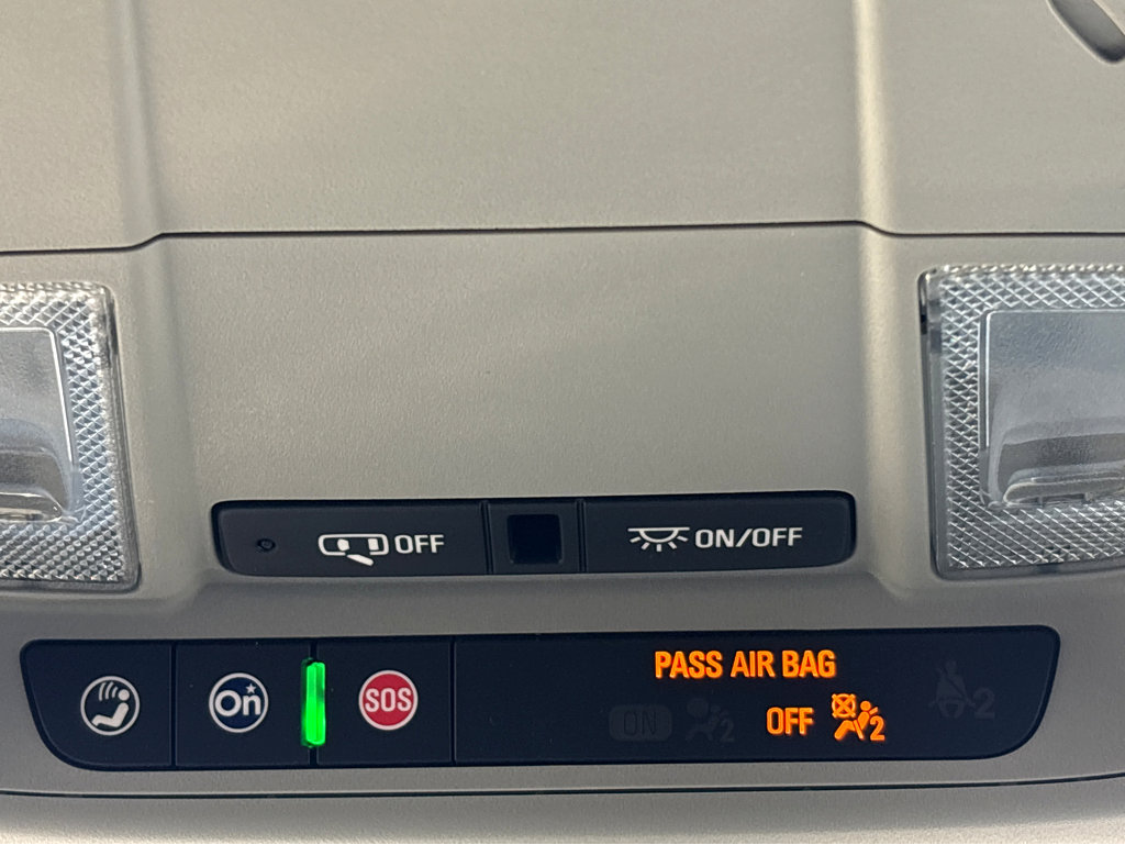 Used 2023 Chevrolet Equinox LS w/ LS Convenience Package image 27