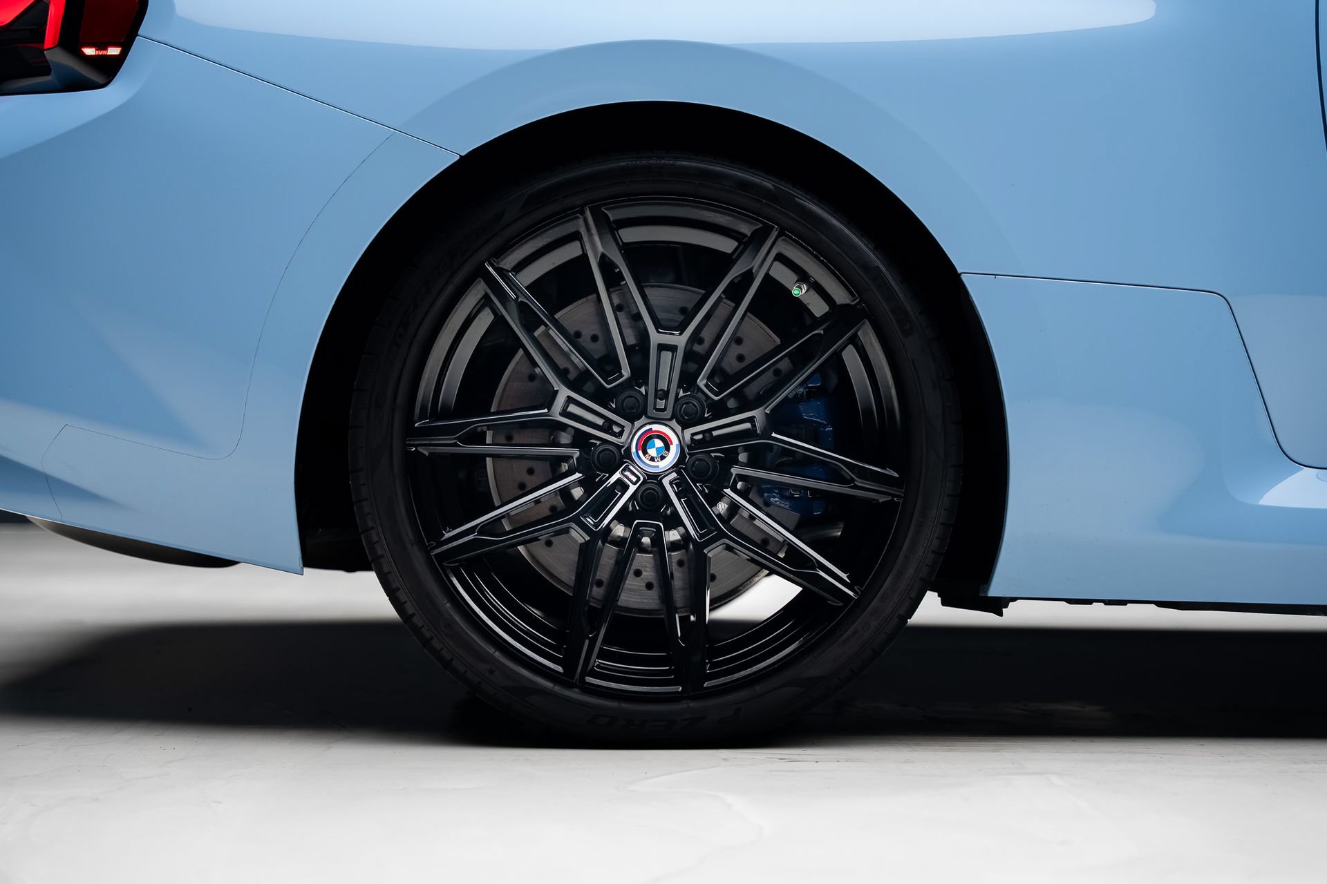 Used 2023 BMW M2 RWD image 38