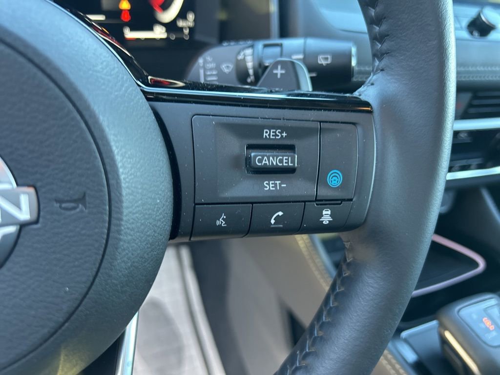 Used 2024 Nissan Rogue Platinum w/ Platinum Premium Package image 28