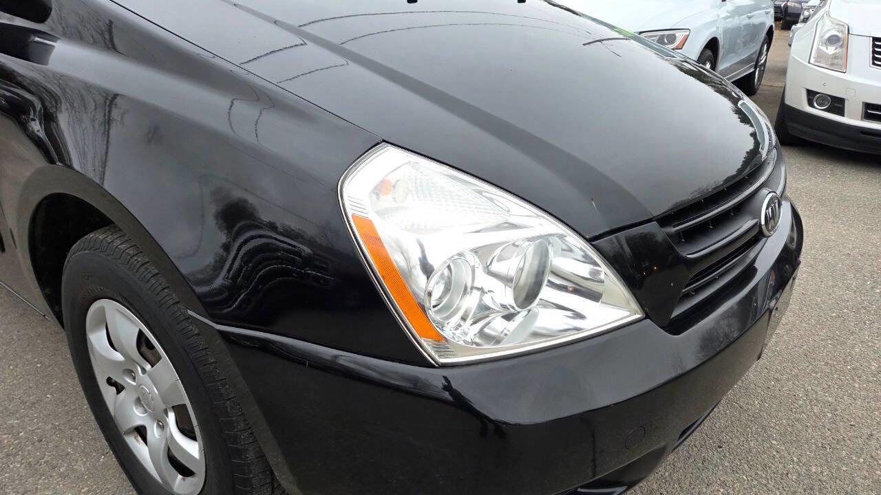 Used 2007 Kia Sedona LX image 18