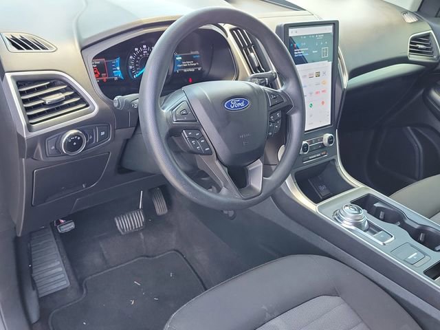 Used 2023 Ford Edge SE w/ Black Appearance Package AWD/4WD image 17