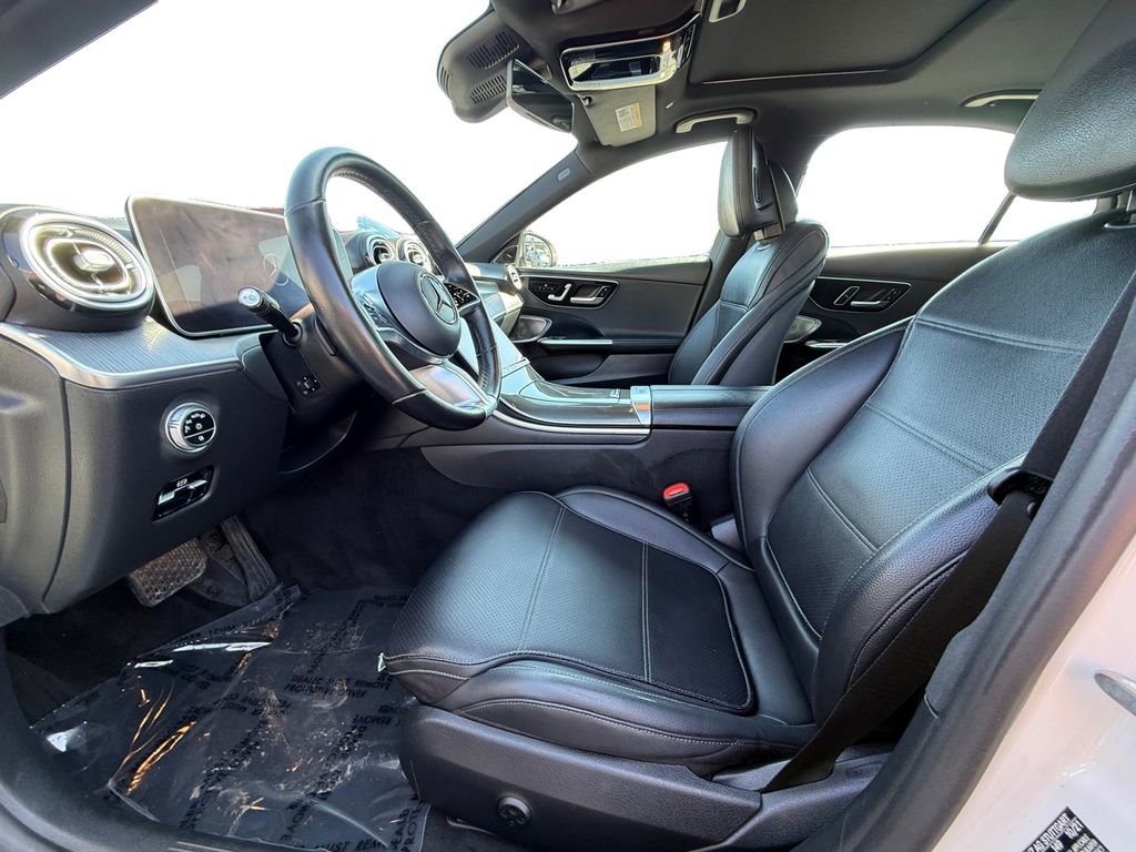 Used 2022 Mercedes-Benz C 300 4MATIC Sedan w/ Exclusive Trim Package image 9