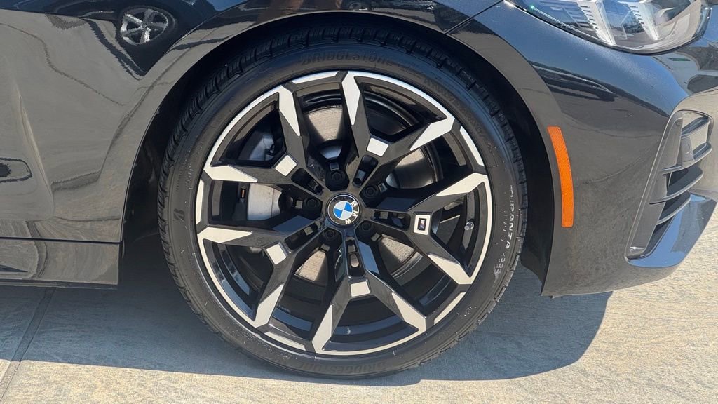 Used 2026 BMW 430i Convertible image 4