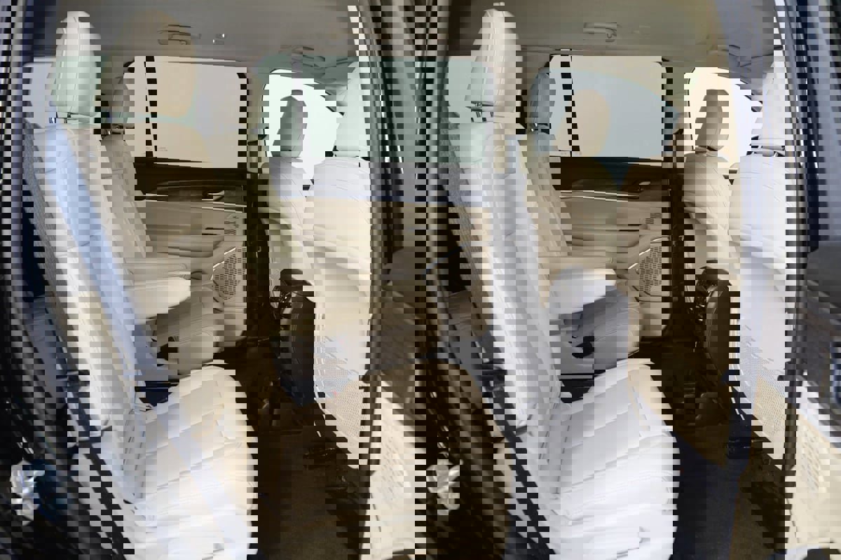 Used 2022 Jeep Grand Cherokee L Limited image 14