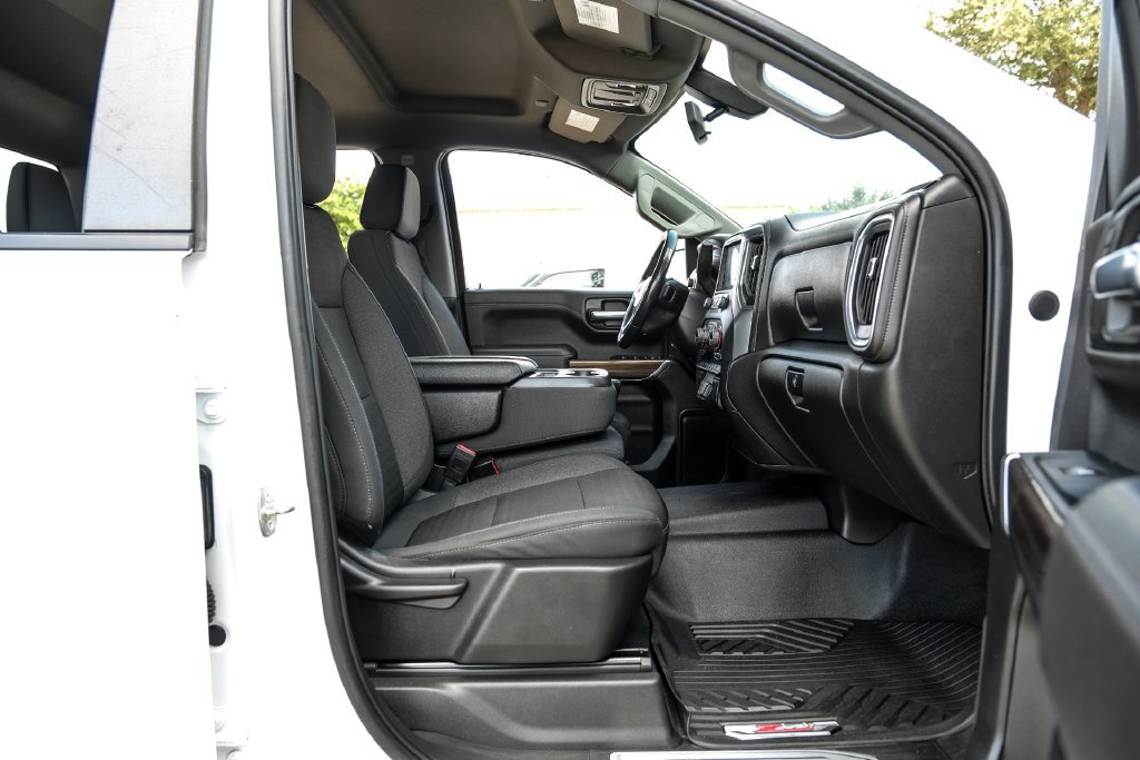 Used 2021 Chevrolet Silverado 1500 LT AWD/4WD image 34