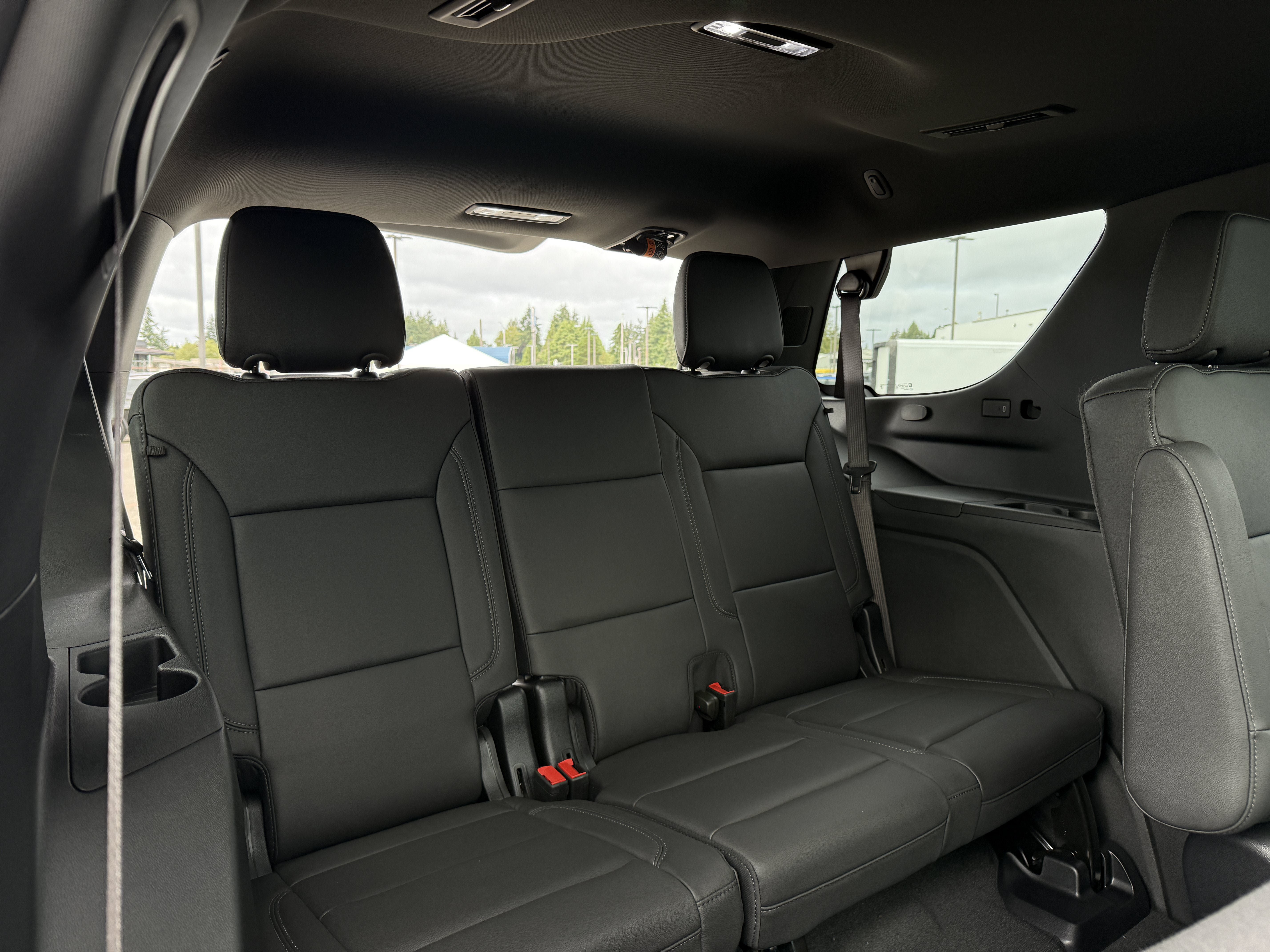 New 2026 Chevrolet Tahoe Z71 w/ Z71 Off-Road Package AWD/4WD image 26