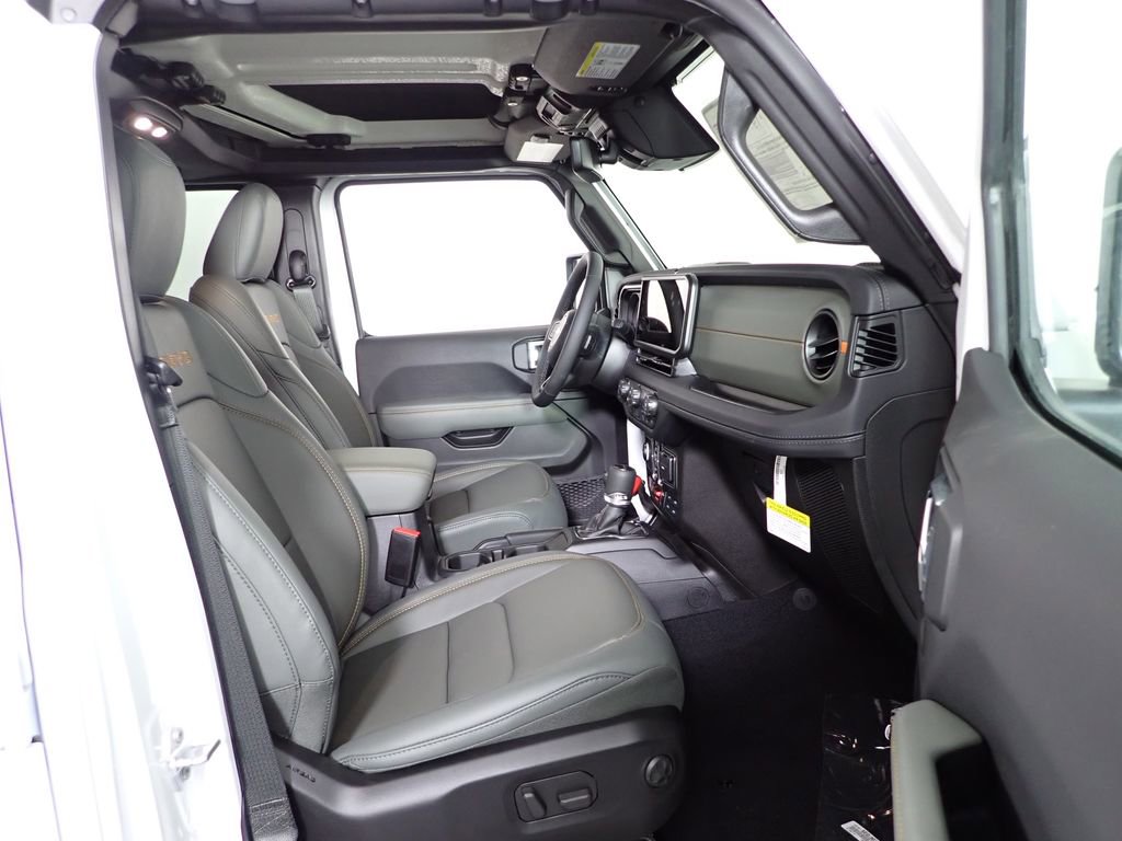 New 2026 Jeep Gladiator Mojave AWD/4WD image 44