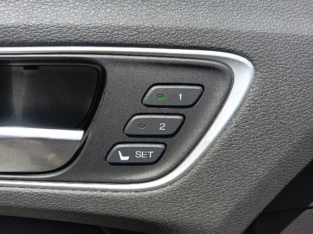 Used 2020 Acura TLX V6 w/ Technology Package FWD image 12