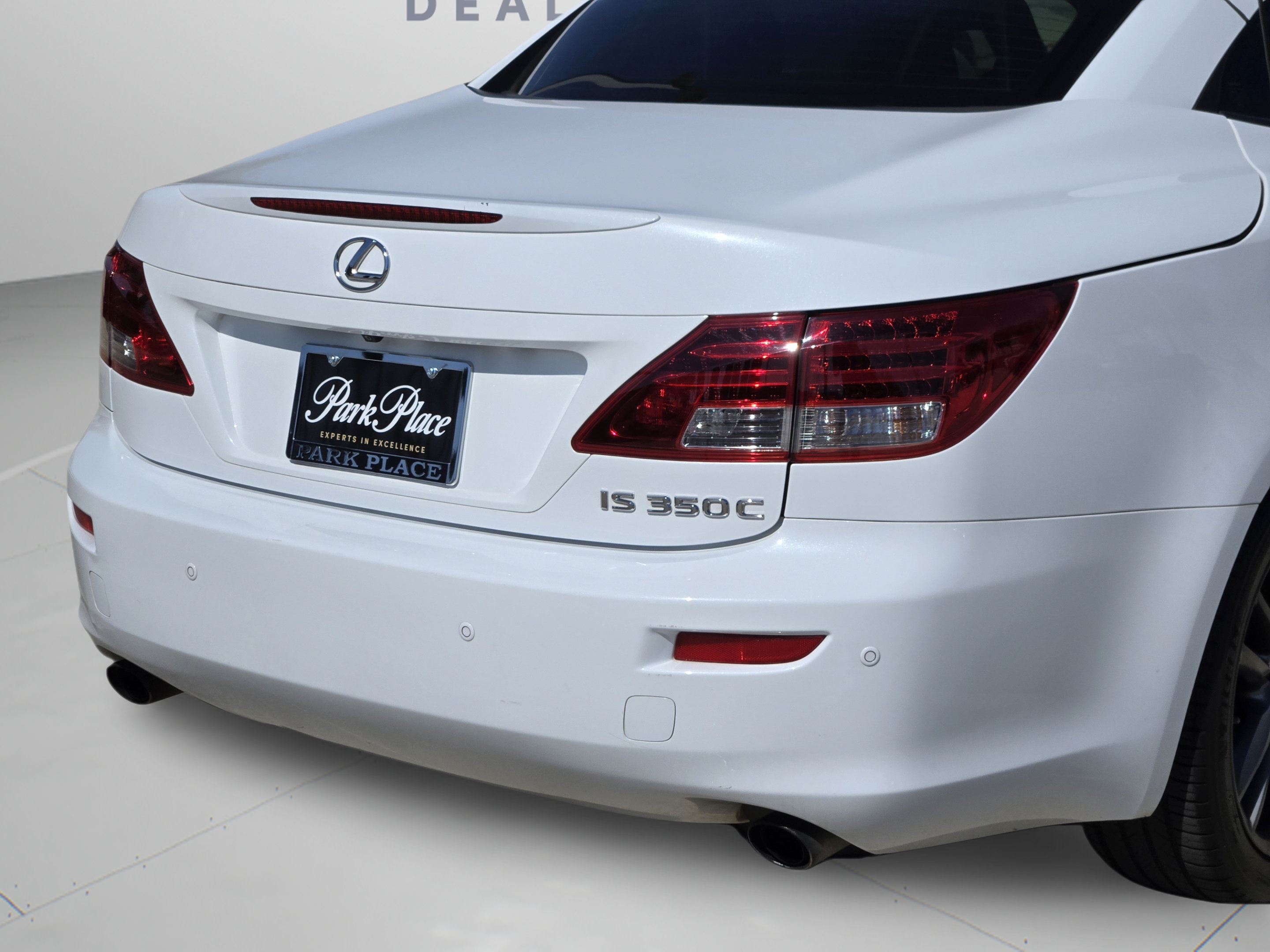 Used 2015 Lexus IS 350C w/ F-Sport Package w/as Tires RWD image 30