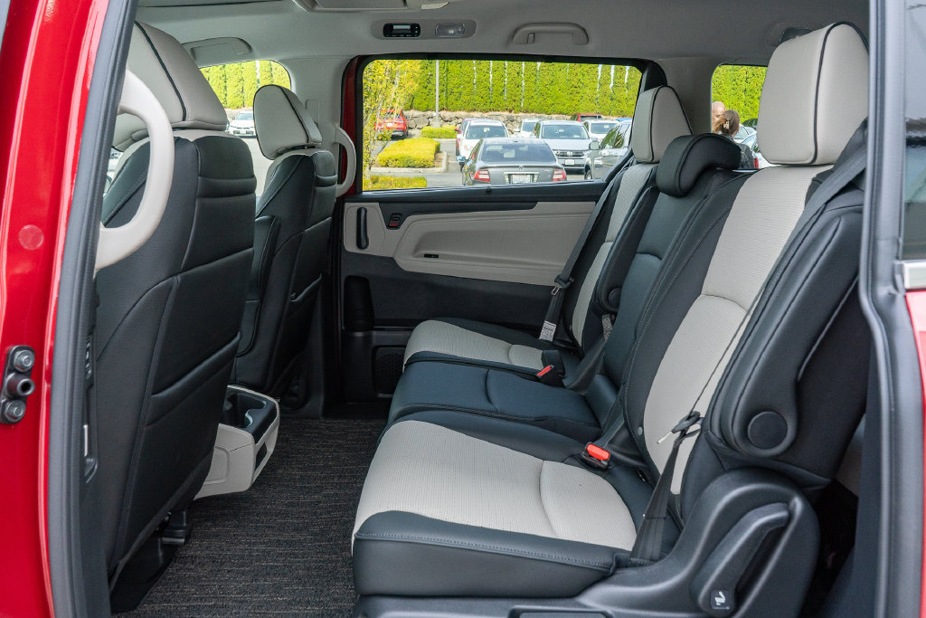 New 2027 Honda Odyssey Elite image 11