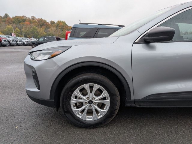 Certified 2024 Ford Escape Active AWD/4WD image 22