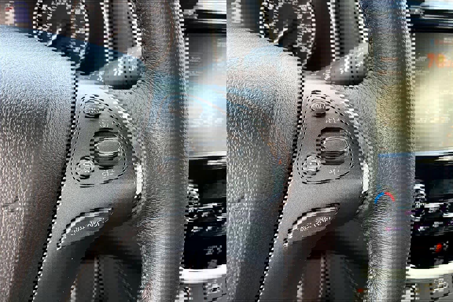 Used 2023 Nissan Murano SV image 23