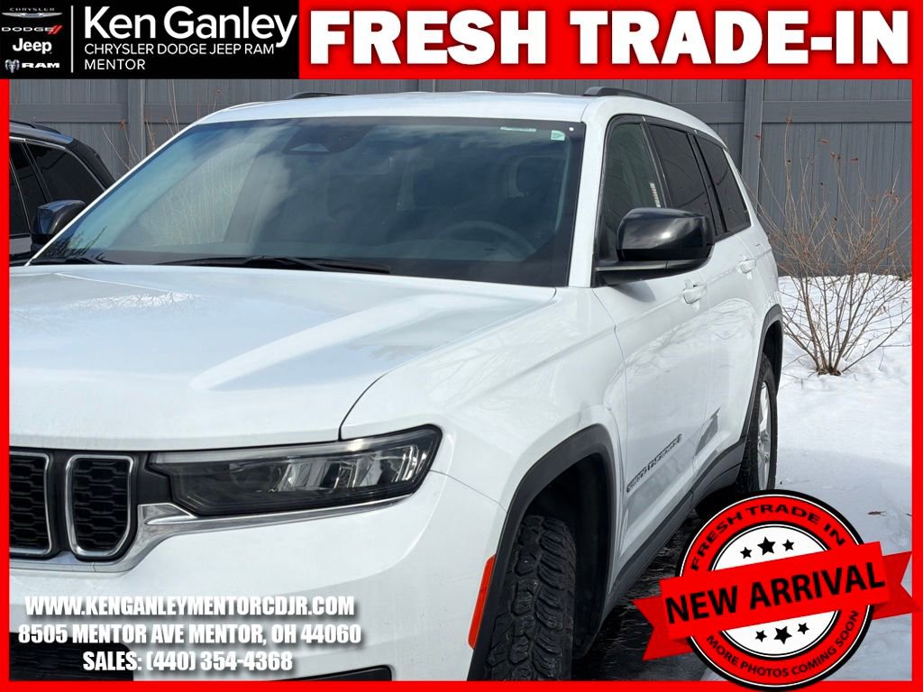 Used 2023 Jeep Grand Cherokee L Laredo image 7