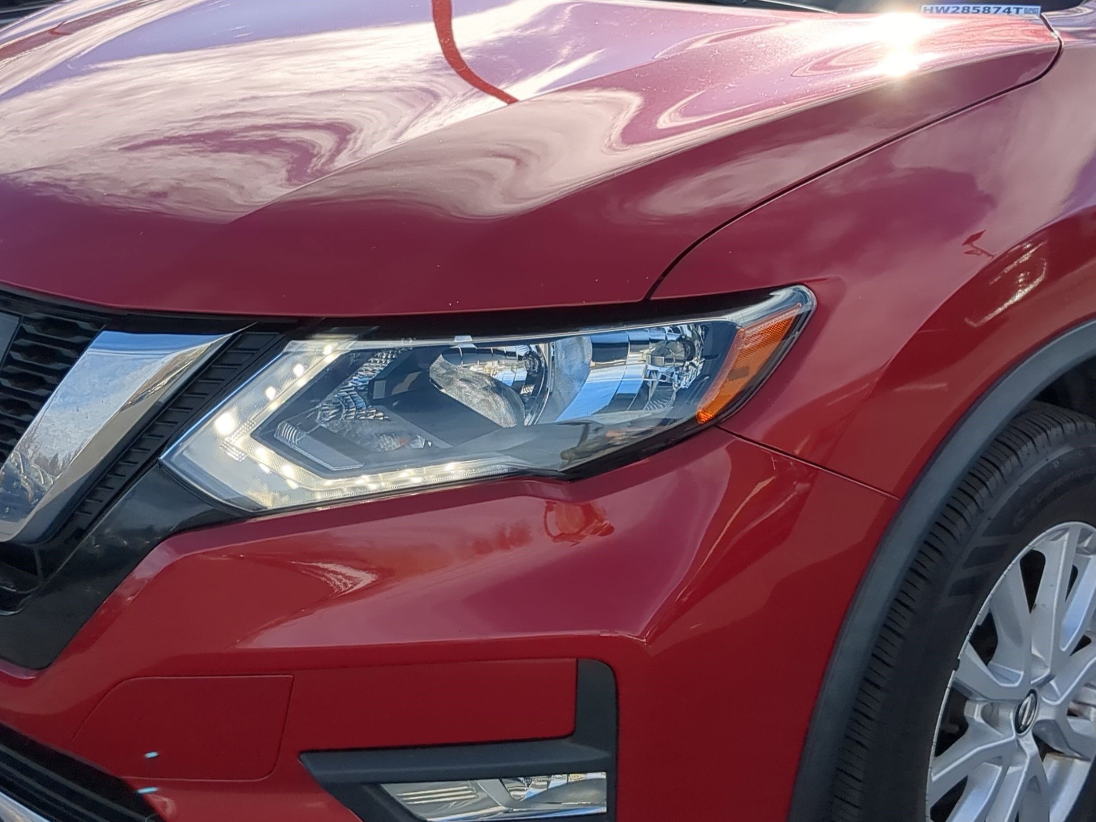 Used 2017 Nissan Rogue SV w/ SV Premium Package image 12