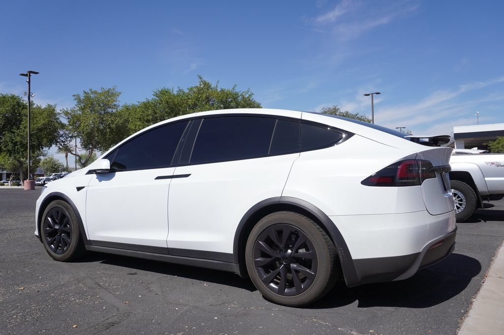 Used 2025 Tesla Model X AWD/4WD image 2