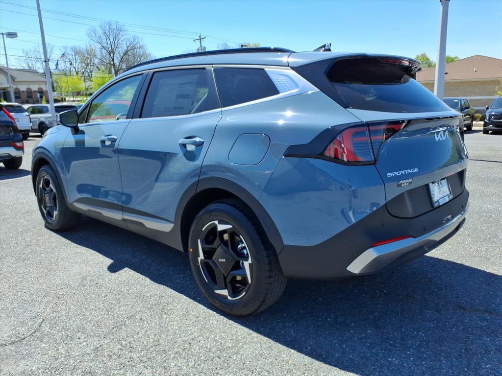 New 2026 Kia Sportage EX image 6