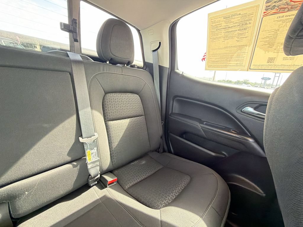 Used 2016 GMC Canyon SLE w/ SLE Convenience Package RWD image 16