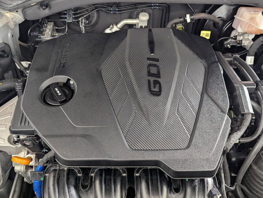 Used 2023 Hyundai Santa Fe SE w/ Cargo Package image 12