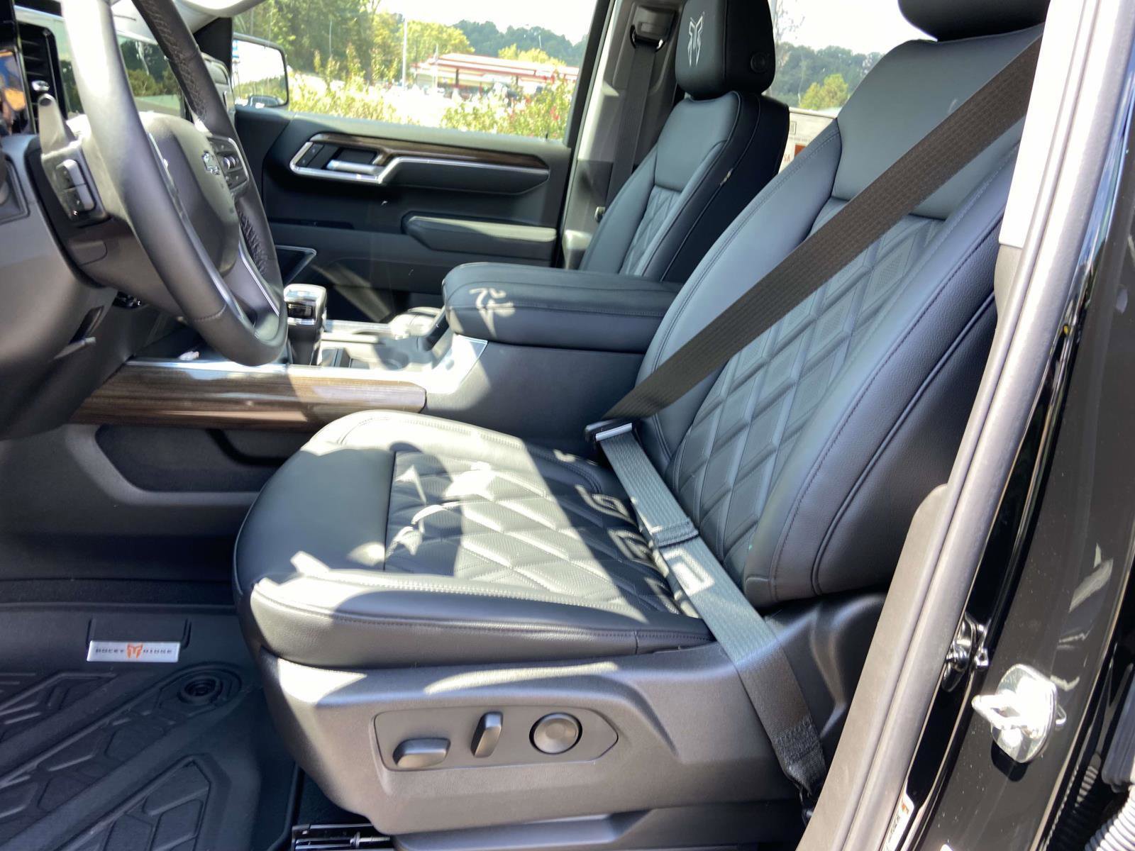 New 2025 Chevrolet Silverado 1500 RST image 14